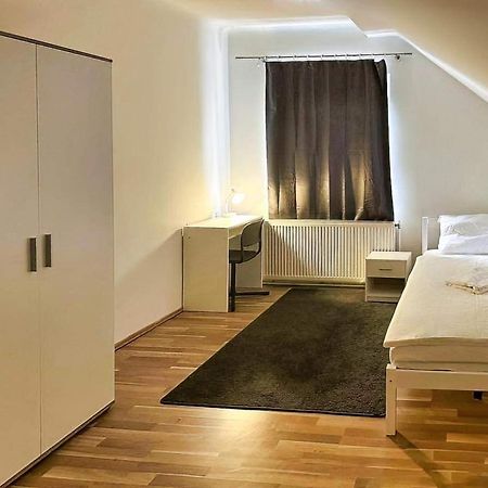 Adelin Einzelzimmer Hostel Wenen Buitenkant foto
