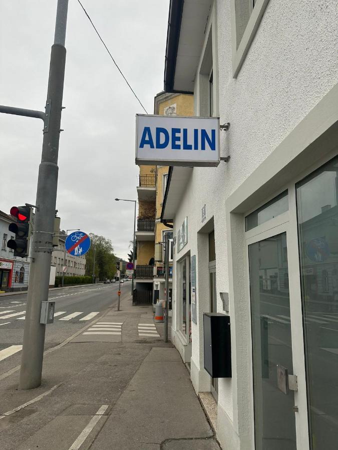 Adelin Einzelzimmer Hostel Wenen Buitenkant foto